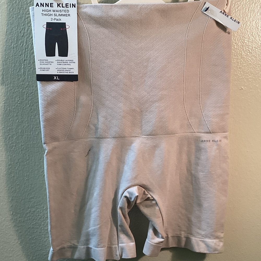 Anne Klein High Waisted Thigh Slimmer - Cream